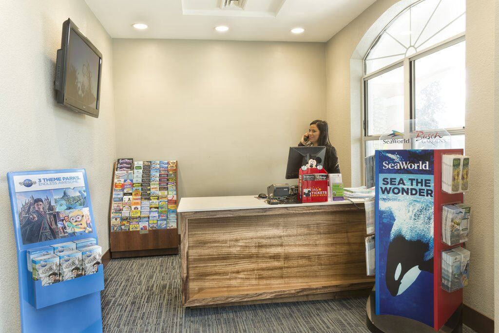 Holiday Inn Express & Suites S Lake Buena Vista By Ihg Kissimmee Eksteriør billede